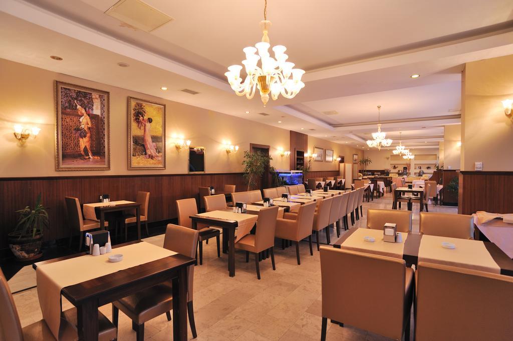 Pelikan Hotel Buyukcekmece Bagian luar foto