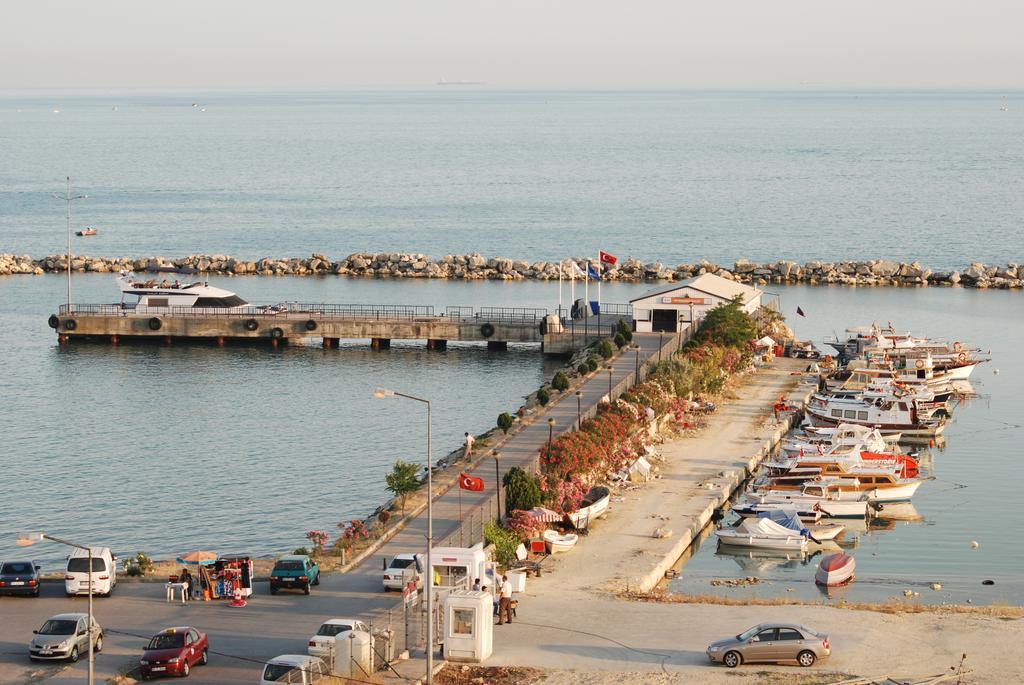 Pelikan Hotel Buyukcekmece Bagian luar foto